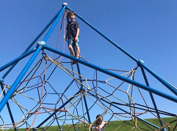 Gemuetlicher Semesterbostad *